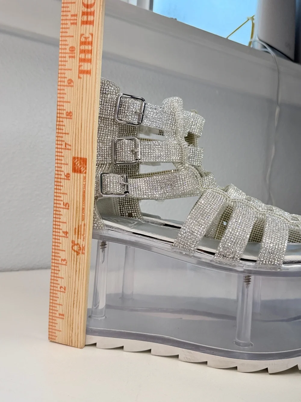 Rhinestone Sparkle Platform Sandals Clear Fillable bottom Shoes Size 9 Fun
